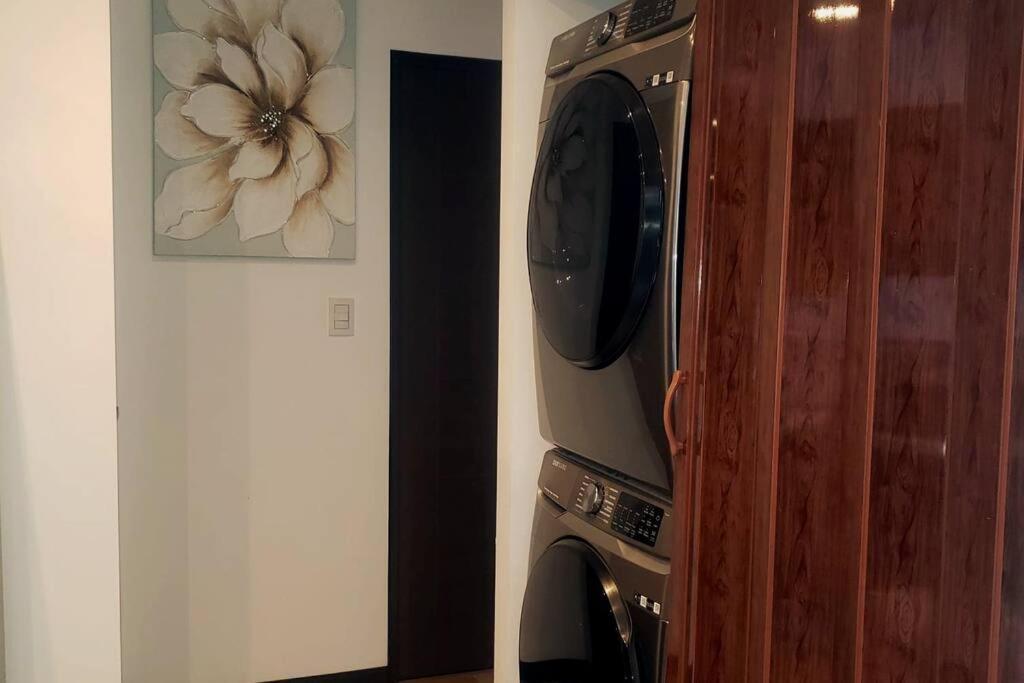 Torre Pamplona 409 -Nuevo Y Comodo- Apartamento グアテマラシティ エクステリア 写真